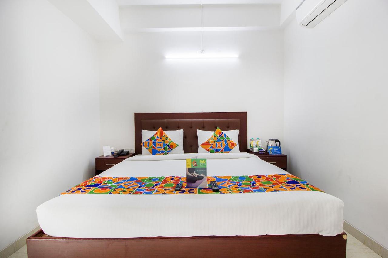 Fabhotel Limestone Suites - 750M From Yashoda Hospitals, Somajiguda Χιντεραμπάντ Εξωτερικό φωτογραφία